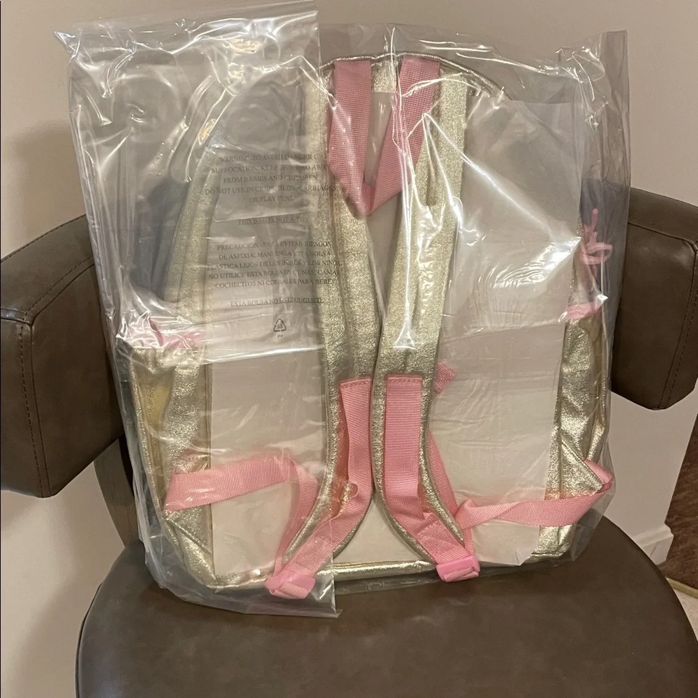 Vineyard Vines Shiney Gold Fabric Backpack with Bling! New with Tags LAST ONE - Picture 4 of 5